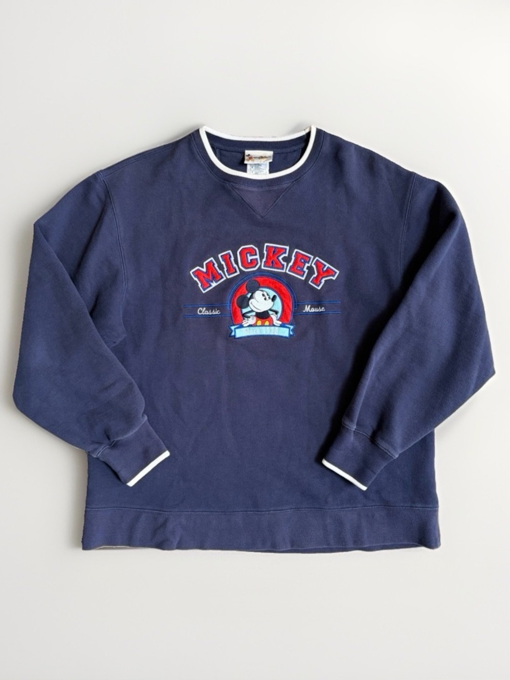 Vtg 90s Walt Disney World Mickey Mouse Embroidered Sweatshirt Navy Medium